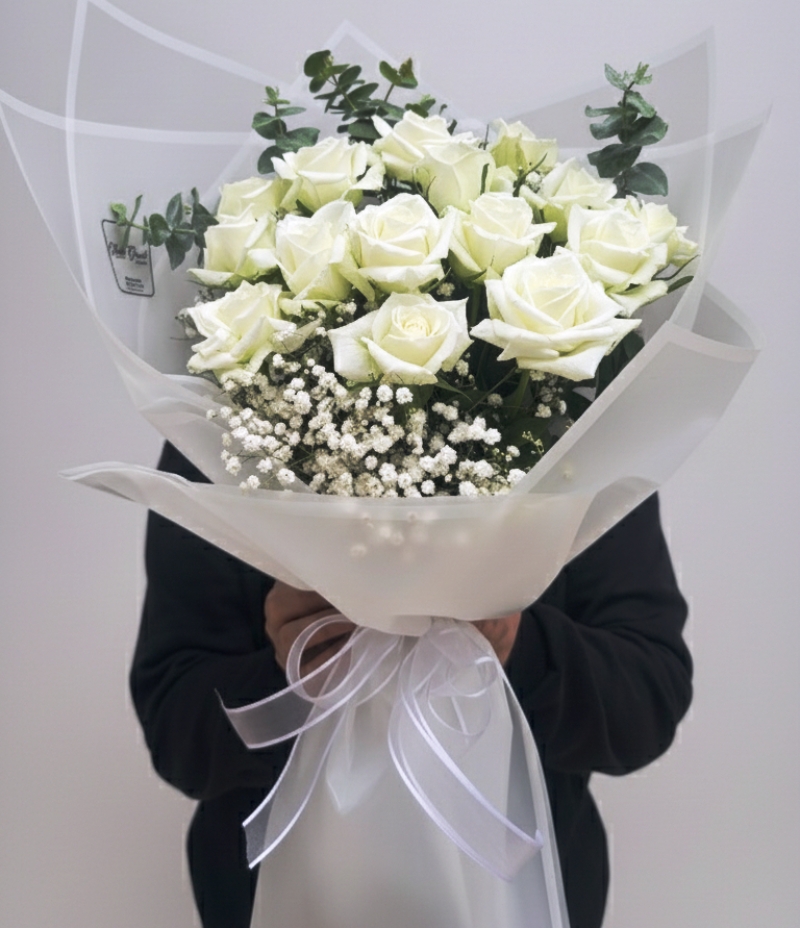 15 Adet Beyaz Gül Buketi